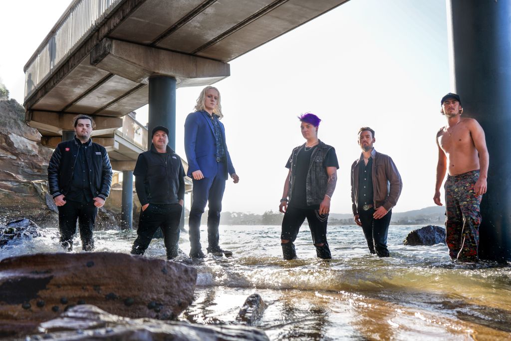 ANNAKYE have released their new track titled “Ocean.”