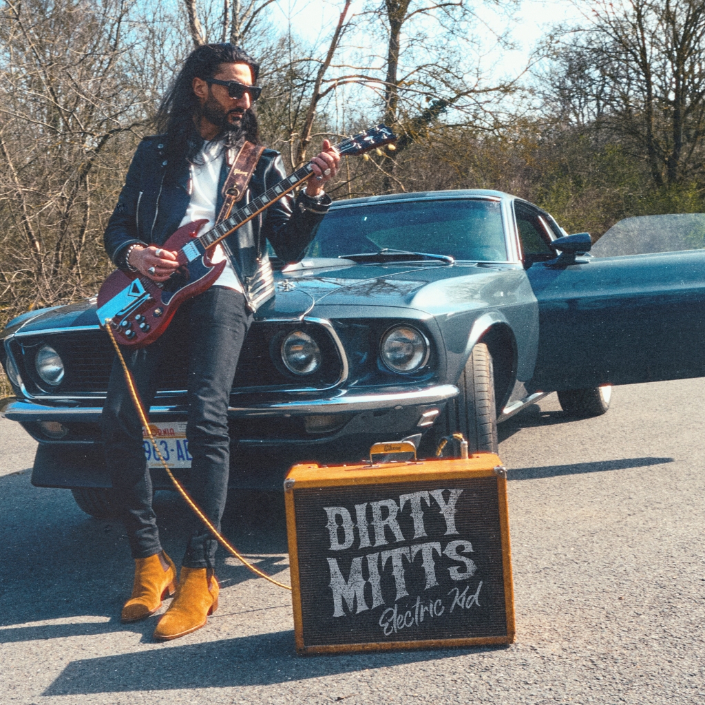 Dirty Mitts’ shine again with their latest single “Electric Kid”!