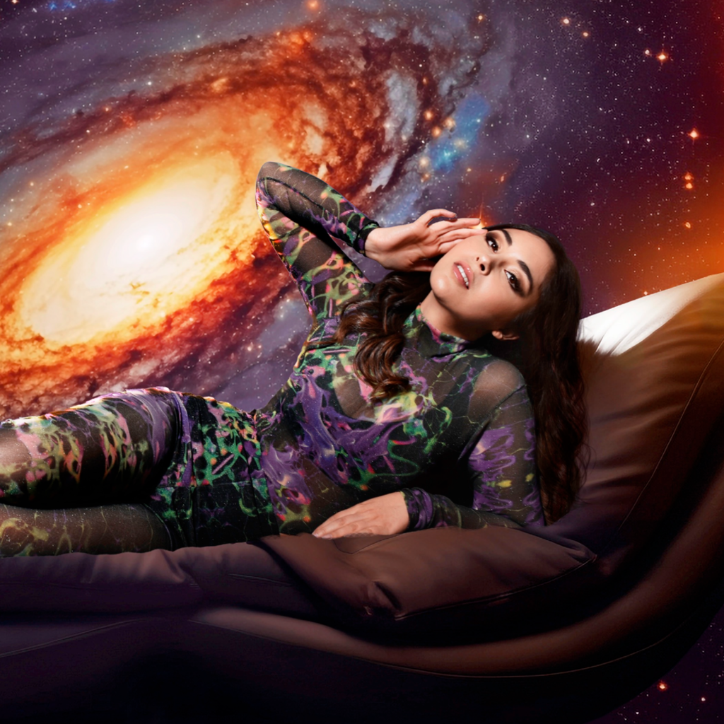 Mia Catalina’s recent single, “Otra Galaxia” feels like floating through the&nbsp;cosmos!