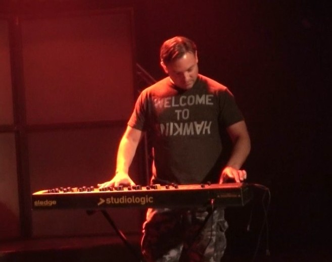 80s pop-rock throwback is Rye Catchers’ “History (Nikki Simmons Reprise)”