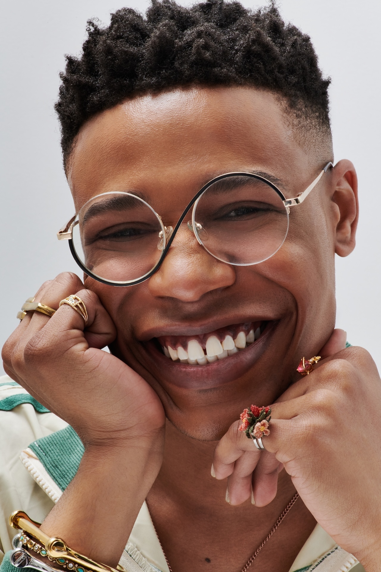 Mason Kelly’s “Troll” is a powerful story of heartache and emotional games.