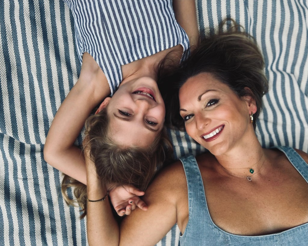 Woman, Daughter, Mom, Music, Pop, Mat, Kids, Album, Songs, EP, Blue