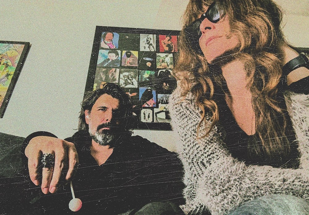 Man, Woman, Glasses, Shades, Shirt, Lollipop, Candy, Frame, Art, Cardigan, Top, Ring, Blonde, Brunette, Wall, Music, Duo, Musicians